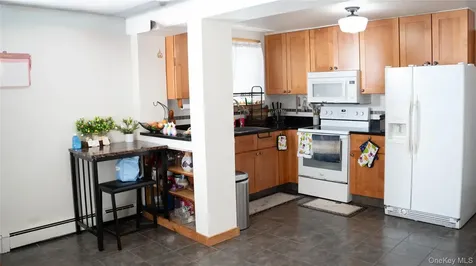 72 Johnson Street Lake Peekskill NY 10537