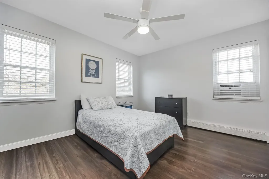56 Arrowhead Avenue Riverhead NY 11901