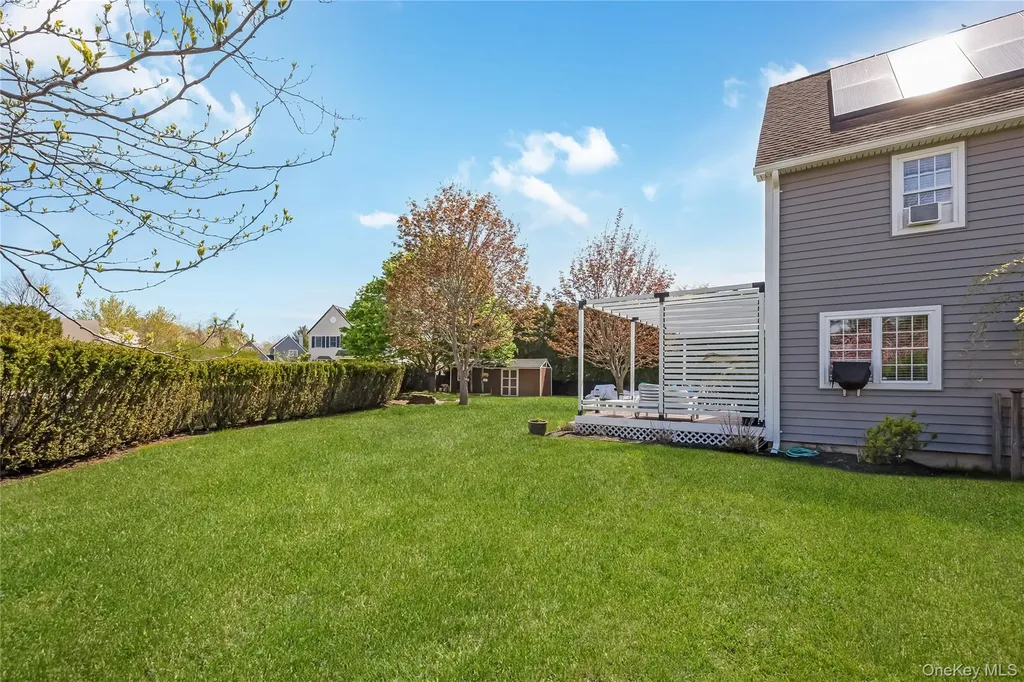 56 Arrowhead Avenue Riverhead NY 11901