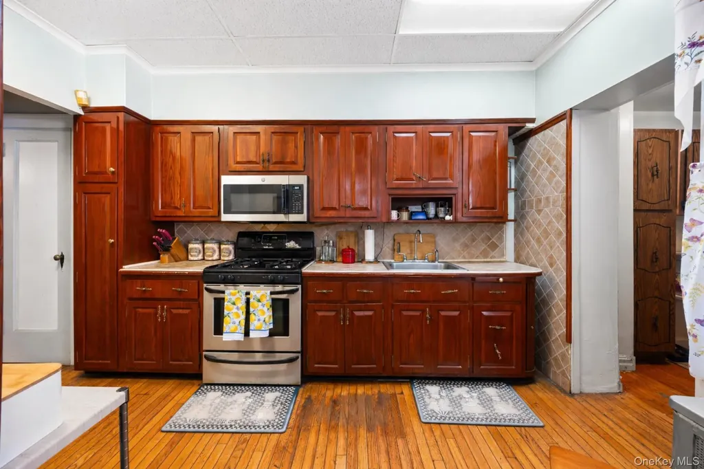 1003 Lenox Road Brooklyn NY 11212
