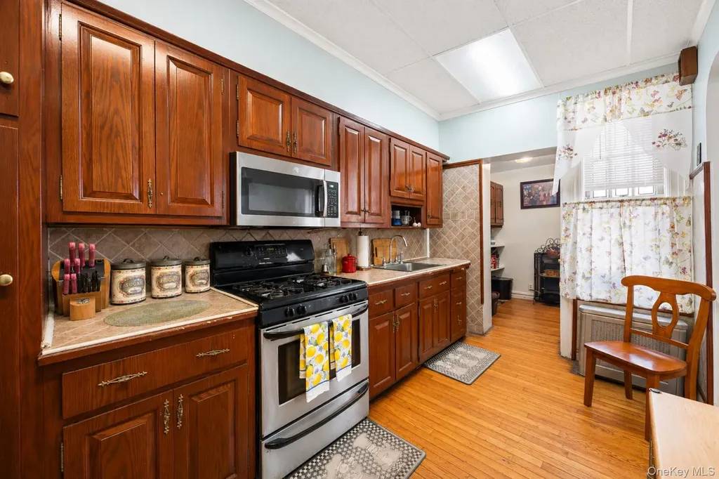 1003 Lenox Road Brooklyn NY 11212