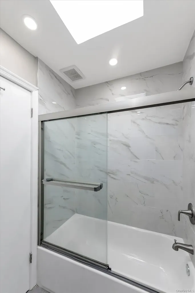 638 E 84th Street Brooklyn NY 11236