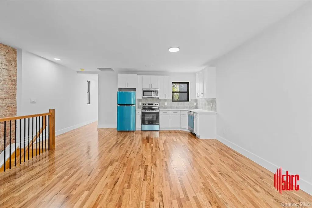405 Miller Avenue Brooklyn NY 11207