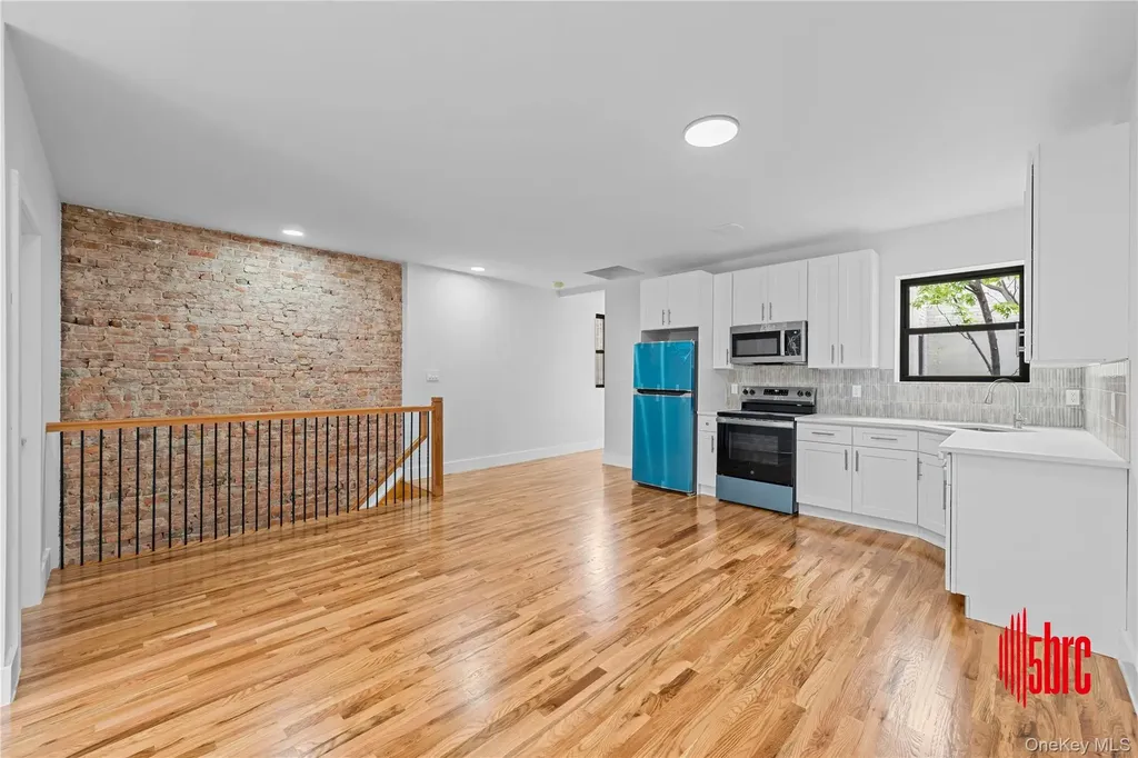 405 Miller Avenue Brooklyn NY 11207