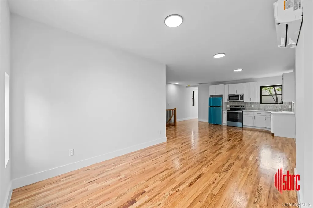 405 Miller Avenue Brooklyn NY 11207