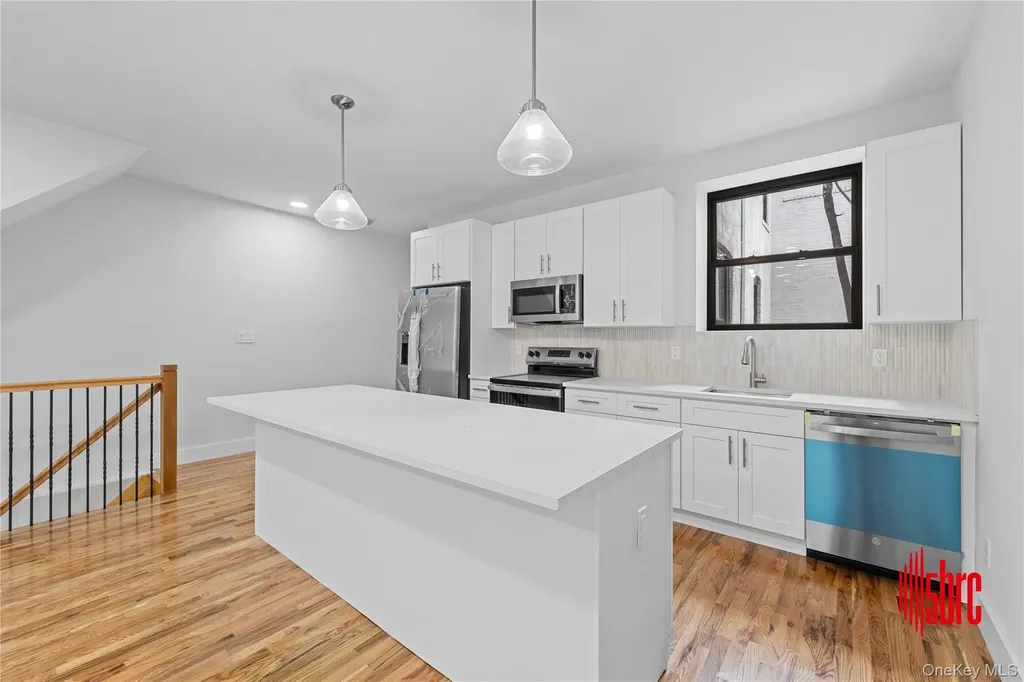 405 Miller Avenue Brooklyn NY 11207