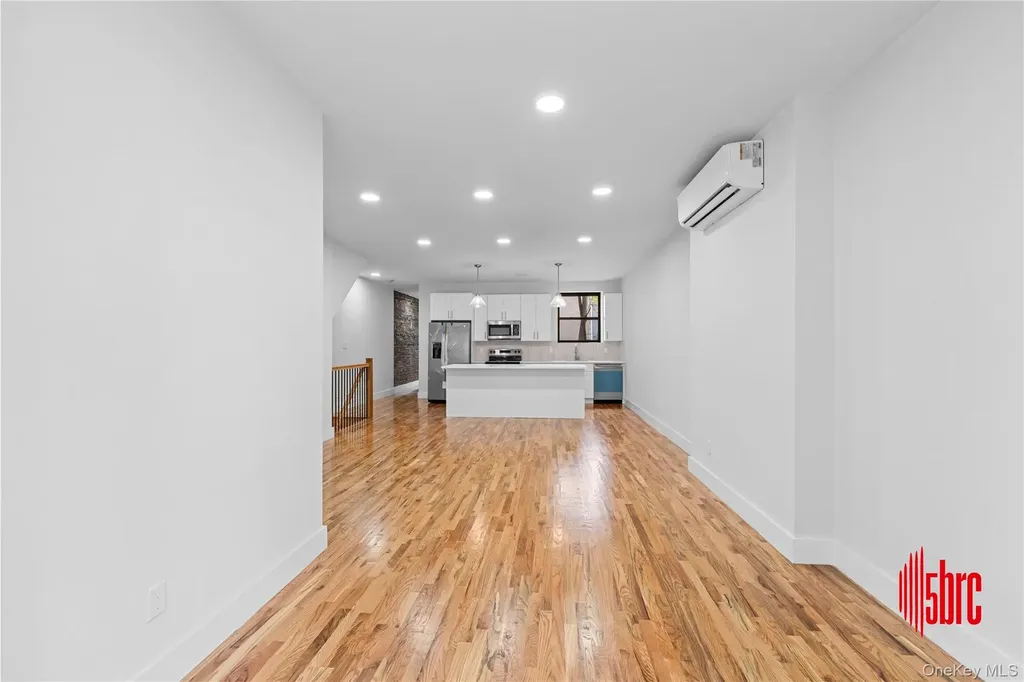 405 Miller Avenue Brooklyn NY 11207