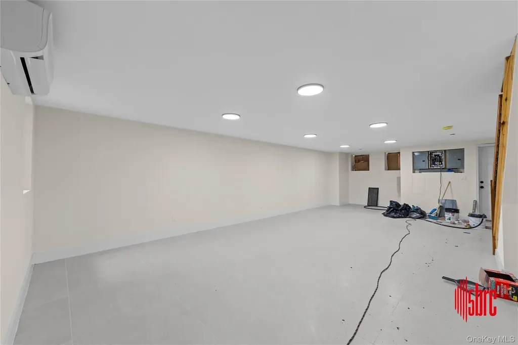 405 Miller Avenue Brooklyn NY 11207
