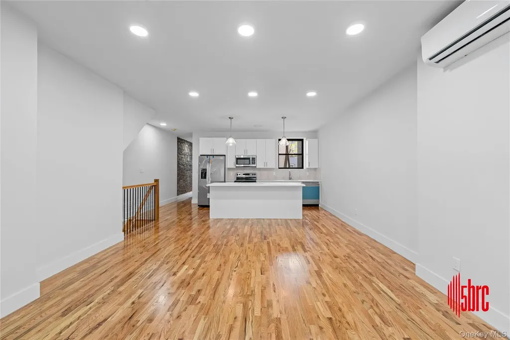 405 Miller Avenue Brooklyn NY 11207