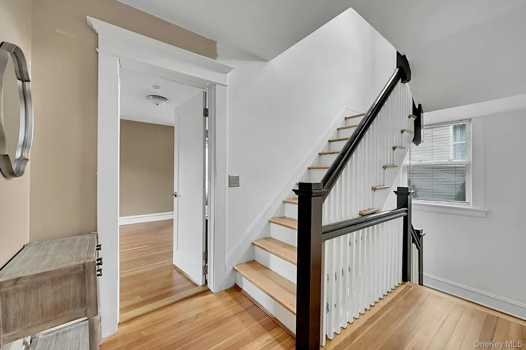 370 Park Hill Avenue Yonkers NY 10705