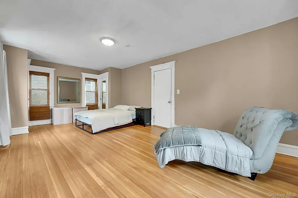 370 Park Hill Avenue Yonkers NY 10705