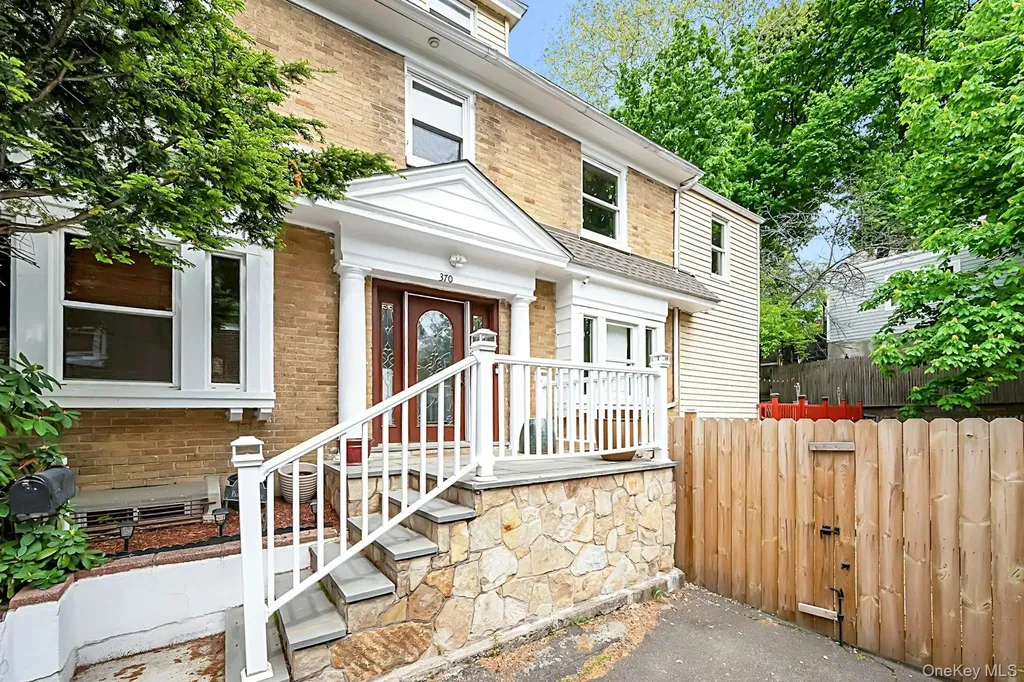 370 Park Hill Avenue Yonkers NY 10705