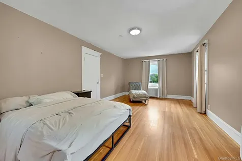 370 Park Hill Avenue Yonkers NY 10705