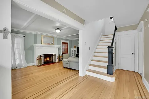 370 Park Hill Avenue Yonkers NY 10705