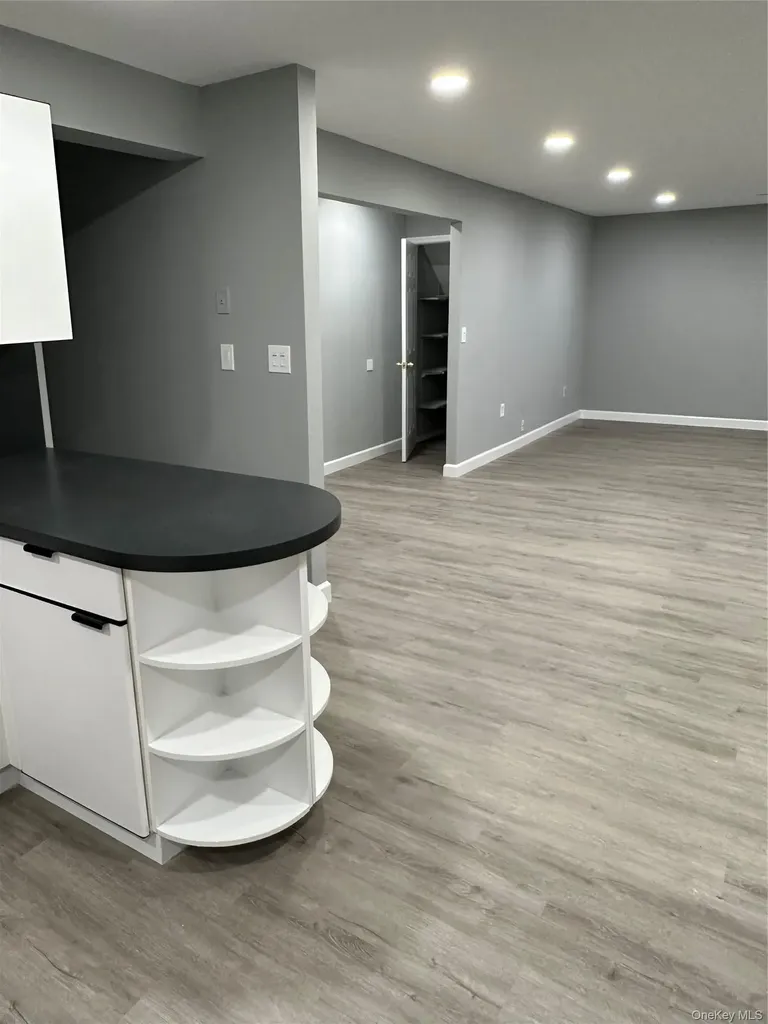 60 Veltri Lane Yonkers NY 10704