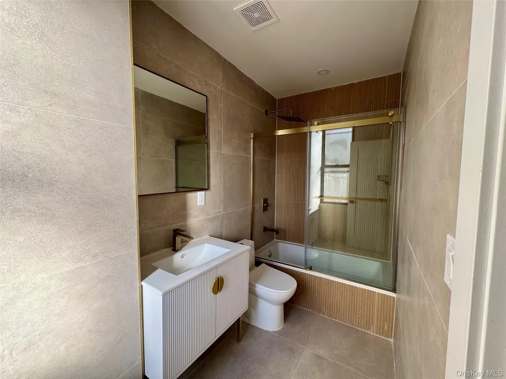315 Riverside Boulevard Long Beach NY 11561