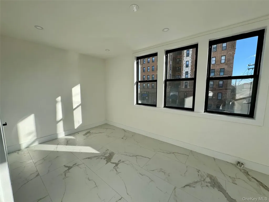 315 Riverside Boulevard Long Beach NY 11561