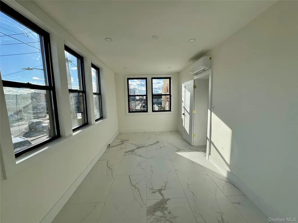 315 Riverside Boulevard Long Beach NY 11561