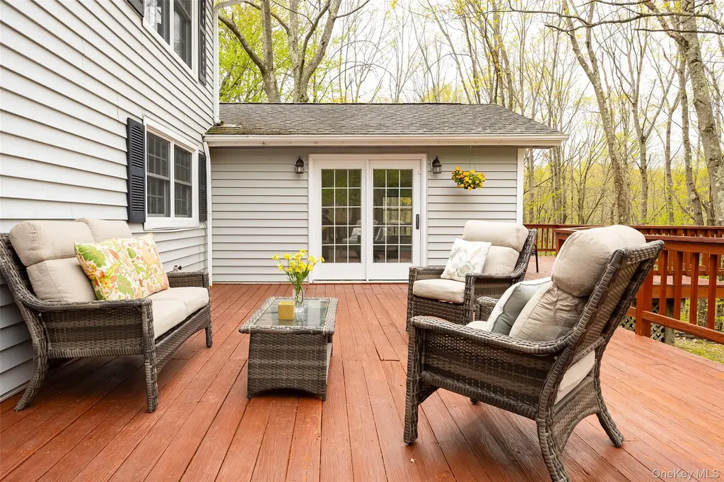33 Willow Brook Ridge Clinton Corners NY 12514