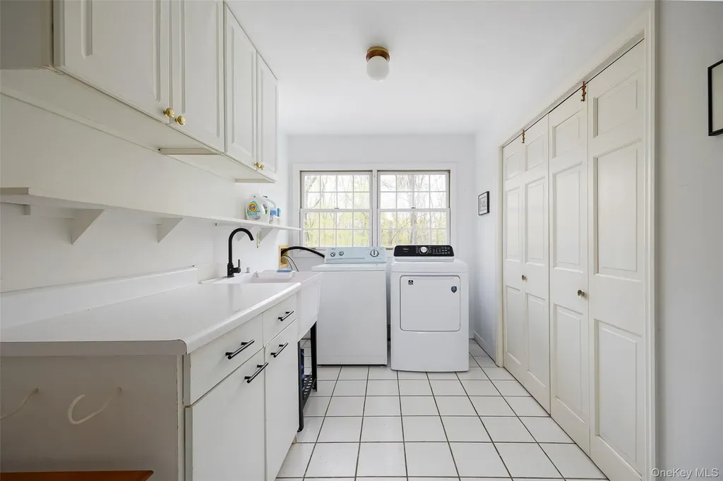 33 Willow Brook Ridge Clinton Corners NY 12514