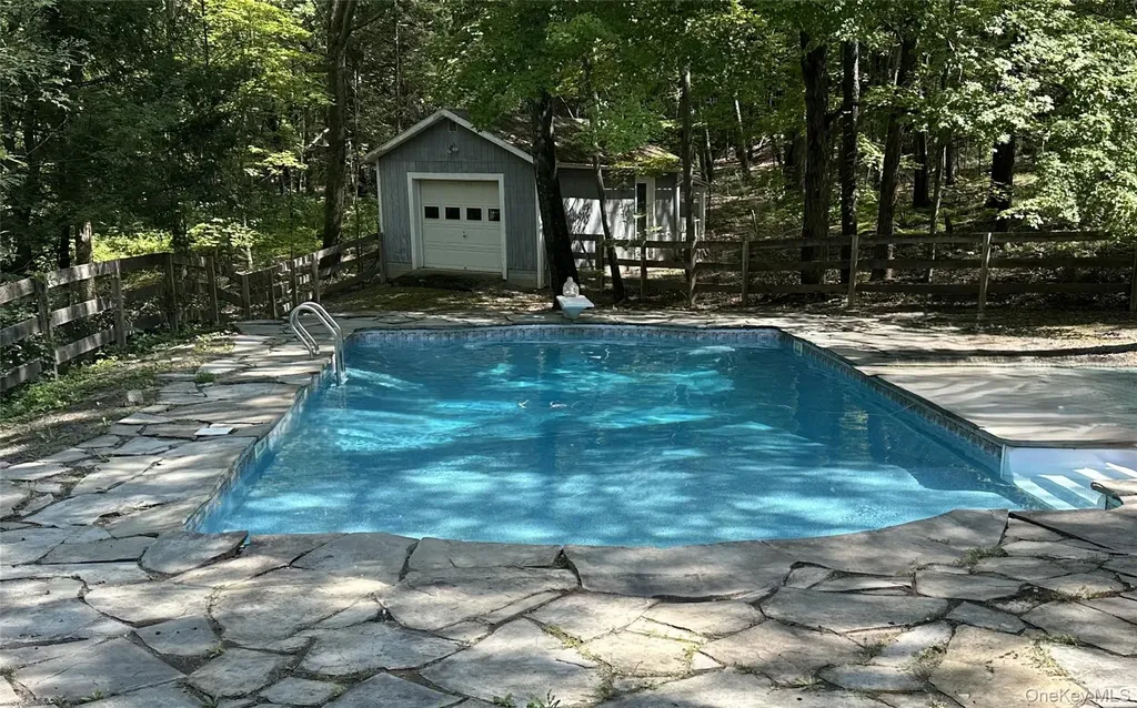 33 Willow Brook Ridge Clinton Corners NY 12514