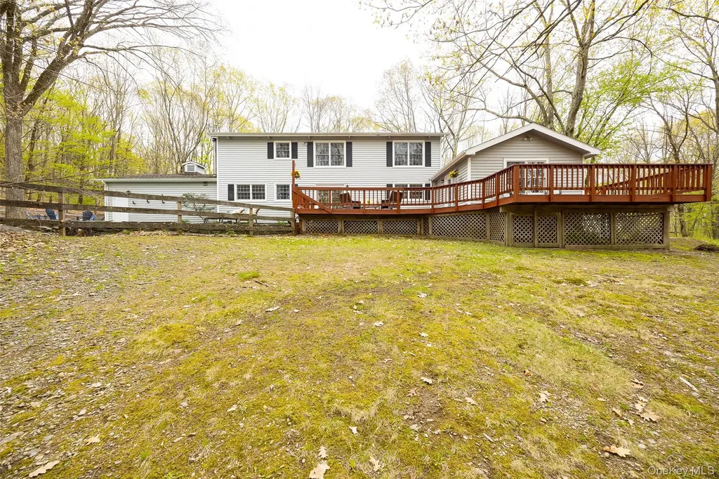33 Willow Brook Ridge Clinton Corners NY 12514