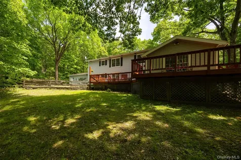 33 Willow Brook Ridge Clinton Corners NY 12514