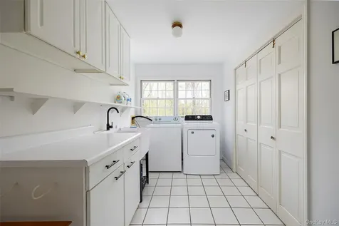33 Willow Brook Ridge Clinton Corners NY 12514