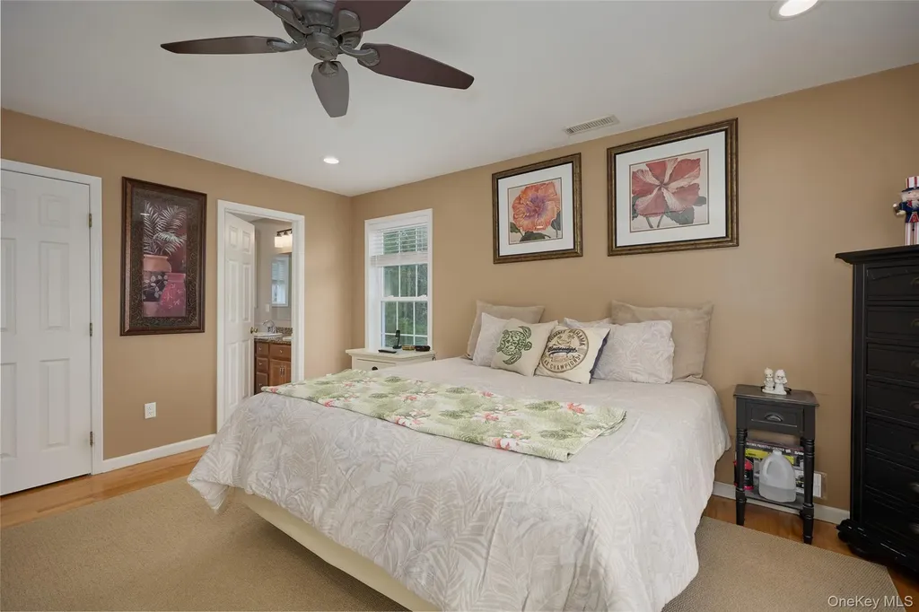 40 Paulette Lane Wappingers Falls NY 12590