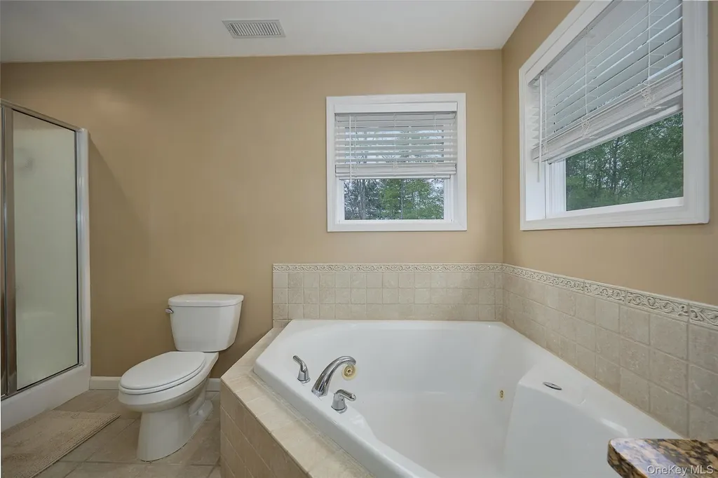40 Paulette Lane Wappingers Falls NY 12590