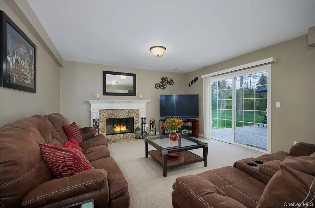40 Paulette Lane Wappingers Falls NY 12590