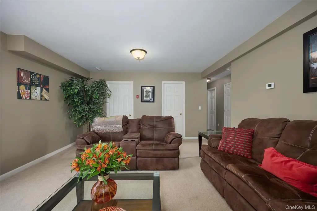 40 Paulette Lane Wappingers Falls NY 12590