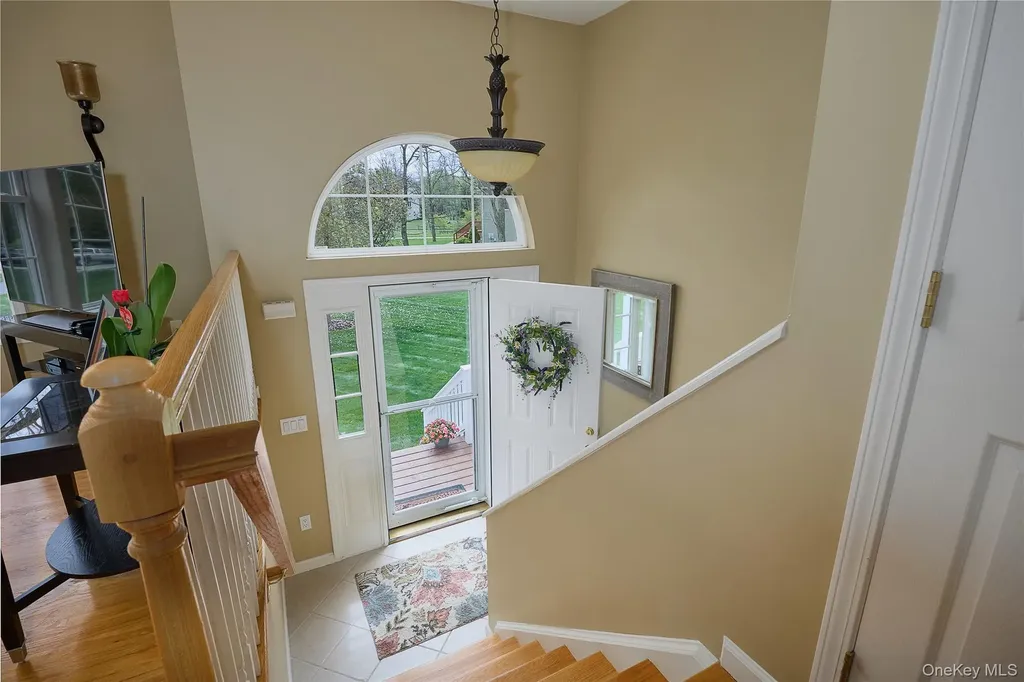 40 Paulette Lane Wappingers Falls NY 12590