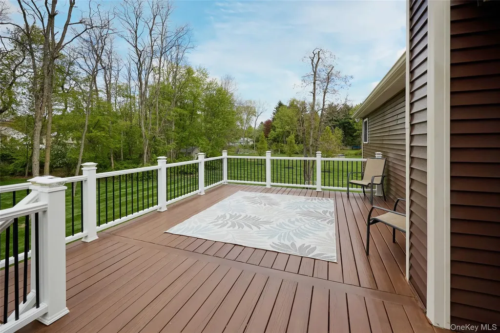 40 Paulette Lane Wappingers Falls NY 12590