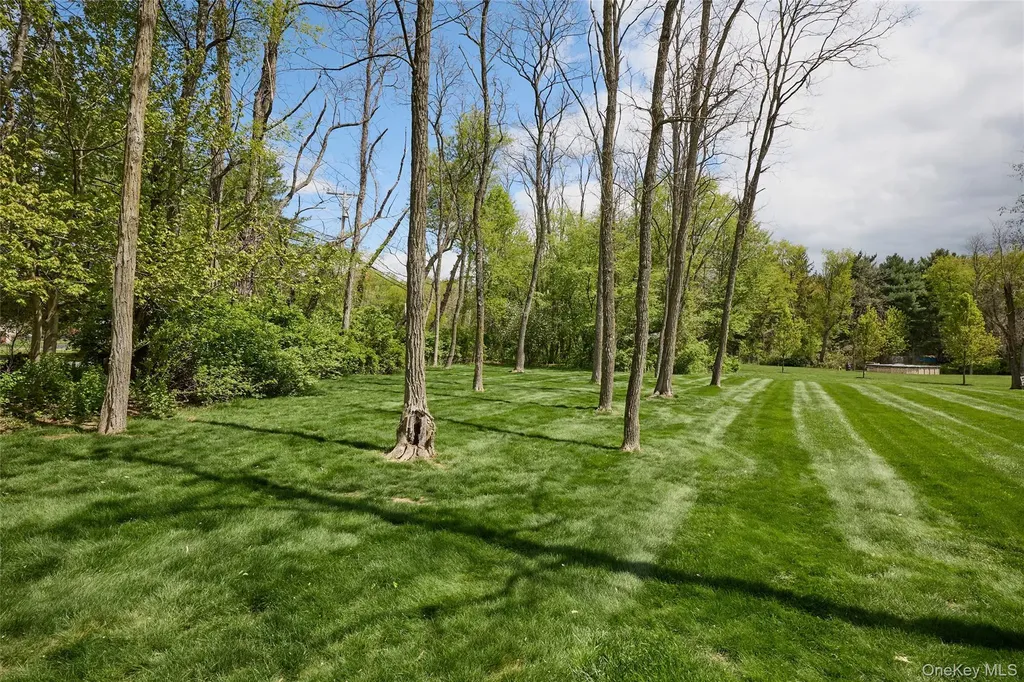 40 Paulette Lane Wappingers Falls NY 12590