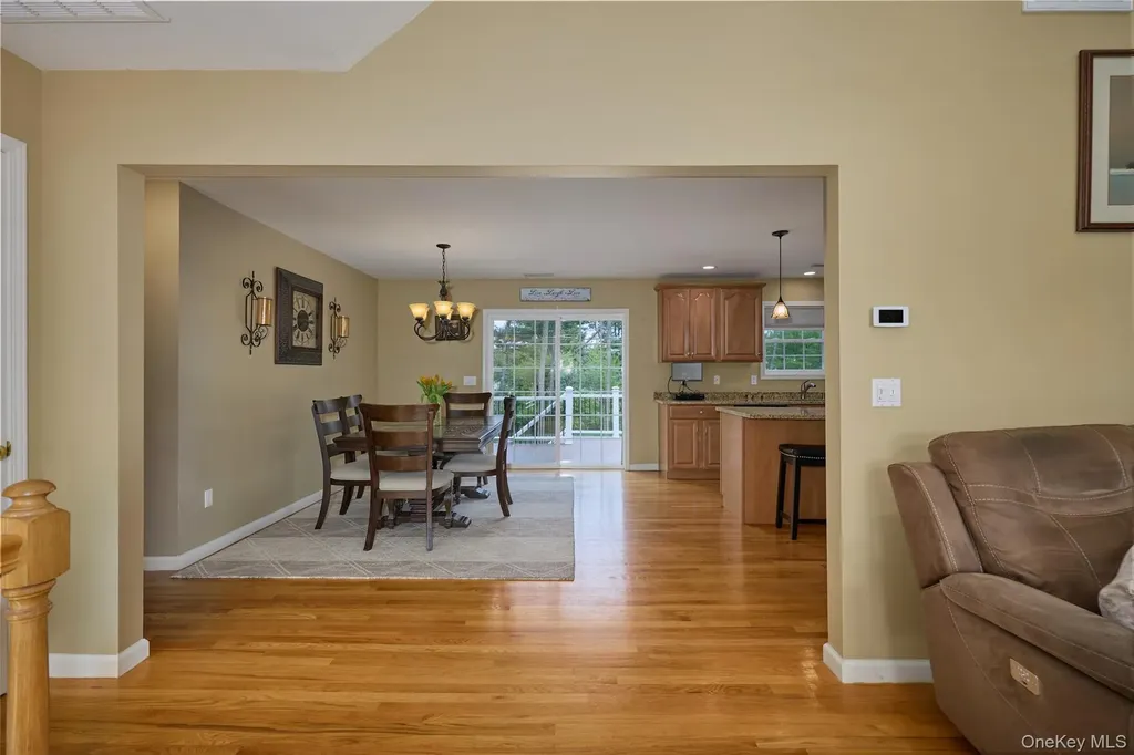 40 Paulette Lane Wappingers Falls NY 12590