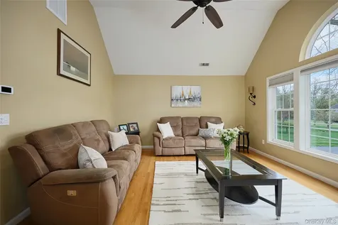 40 Paulette Lane Wappingers Falls NY 12590