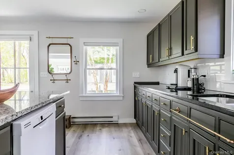 18 Fourth Avenue Rhinebeck NY 12572