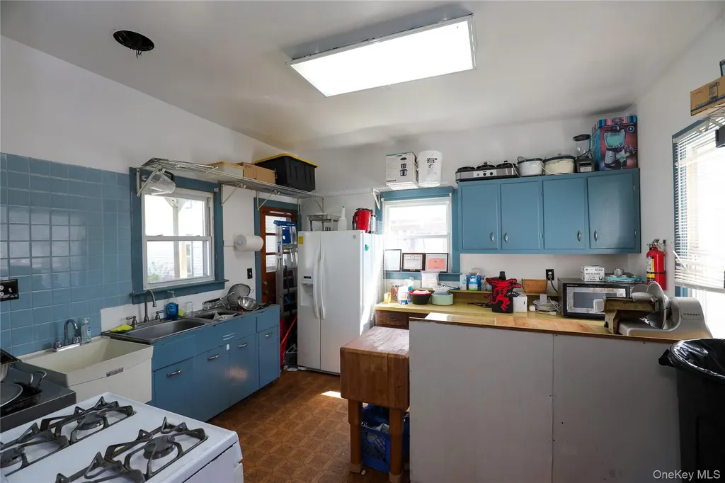 498 Delaware Avenue Kingston NY 12401
