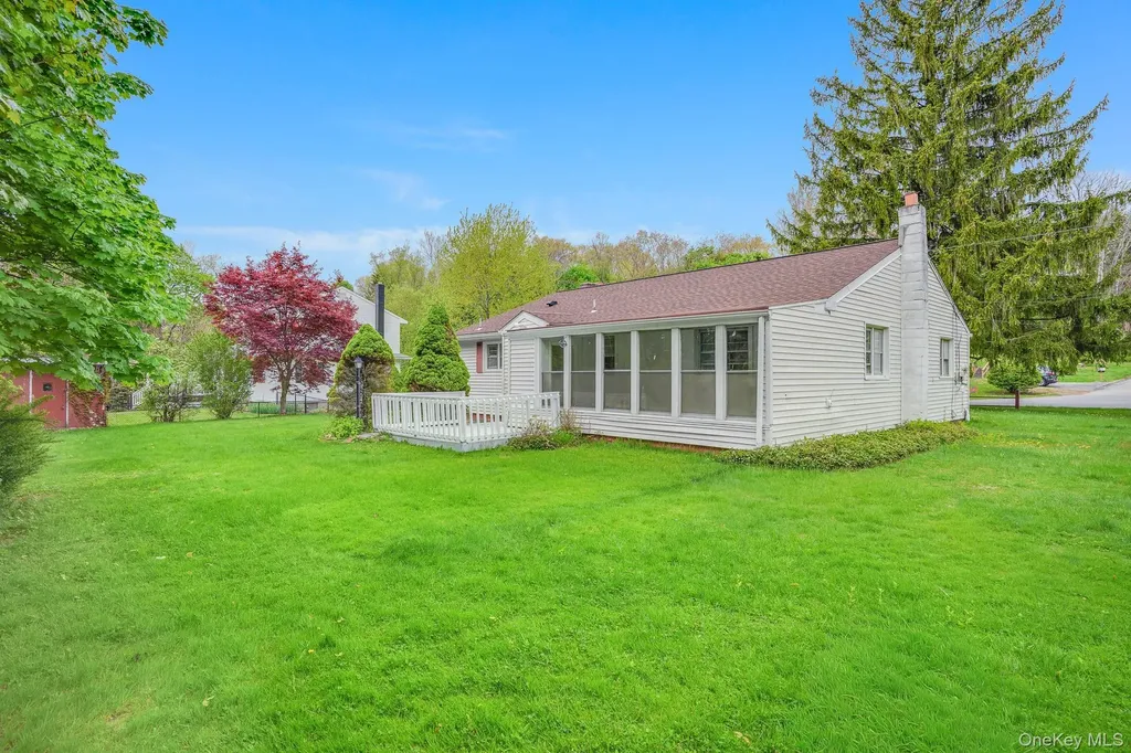 4 Cherry Lane Poughkeepsie NY 12601