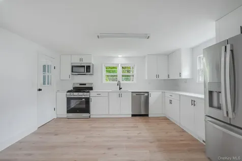 4 Cherry Lane Poughkeepsie NY 12601