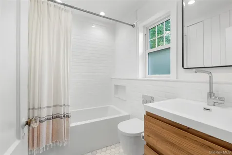174 Sparks Avenue Pelham NY 10803