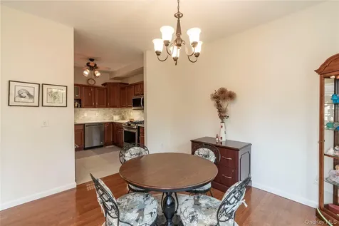 29 Aveonis Court Fishkill NY 12524