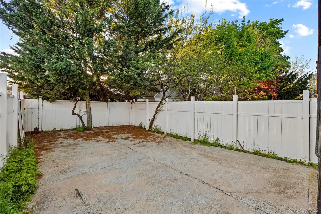 1740 E 54th Street Brooklyn NY 11234