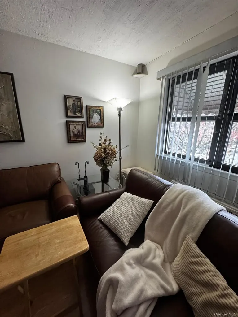 452 Saint Lawrence Avenue Bronx NY 10473