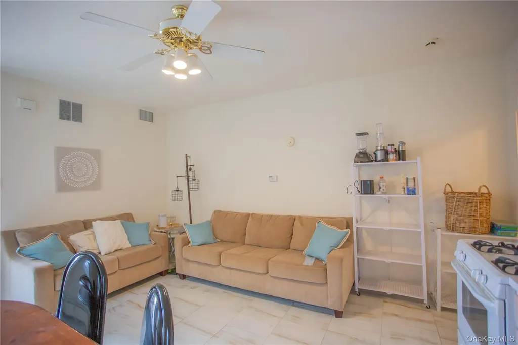136 E Olive Street Long Beach NY 11561