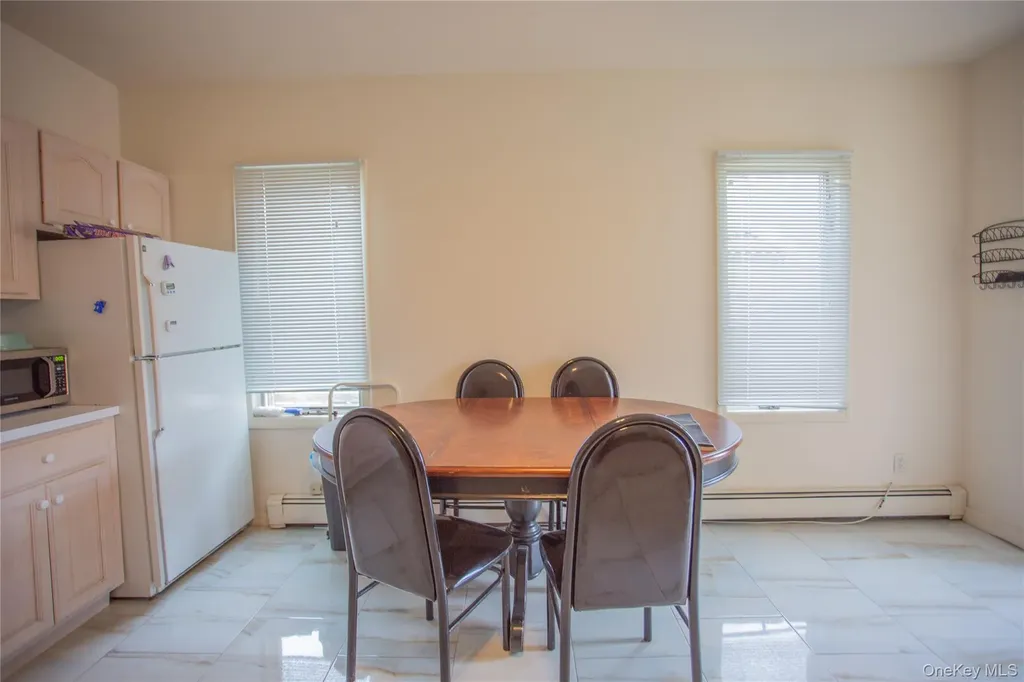 136 E Olive Street Long Beach NY 11561