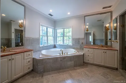 177 Puritan Drive Scarsdale NY 10583