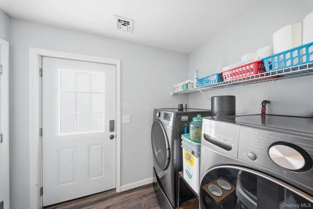 153 Ridgewood Avenue Middletown NY 10940