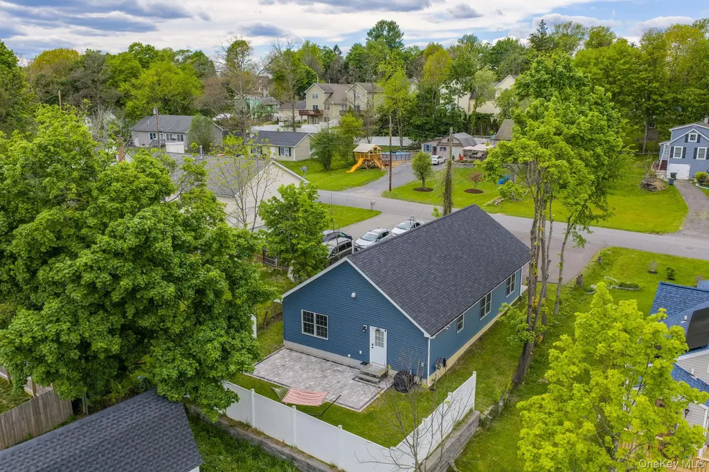 153 Ridgewood Avenue Middletown NY 10940